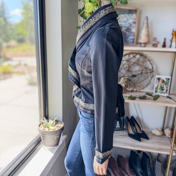 NWT- BCBGMaxAzria, "Christian" The Warp Black Jacket, Women's Size Medium - Picture 10 of 11